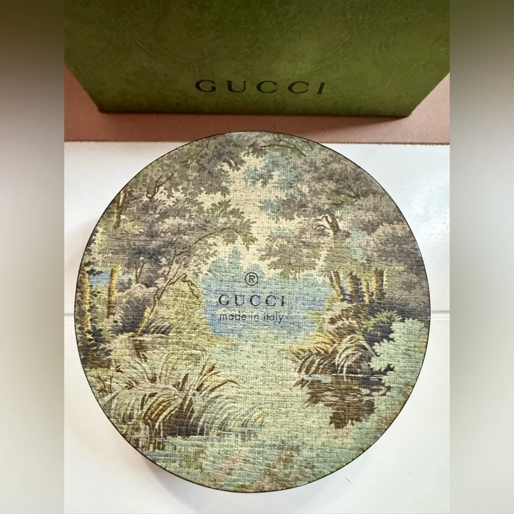Gucci Home Bundle - Paper Weight & Pencils - Picture 3 of 9